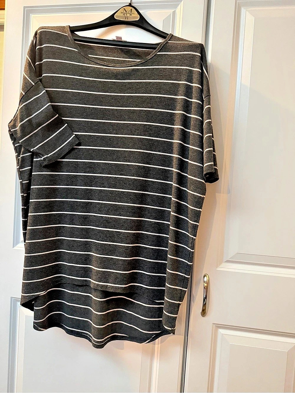 LuLaRoe Striped Irma Tunic in Gray & White Size Medium